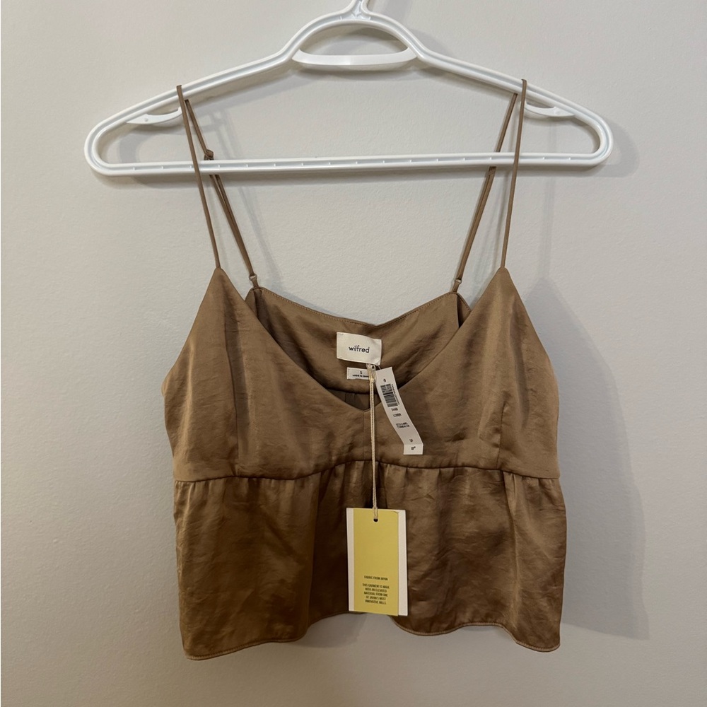 Aritzia Wilfred Lover Camisole and Arcadia Shorts